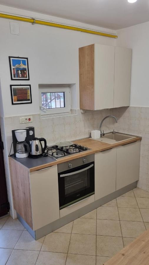 Appartamento App Carla Novigrad Istria Esterno foto
